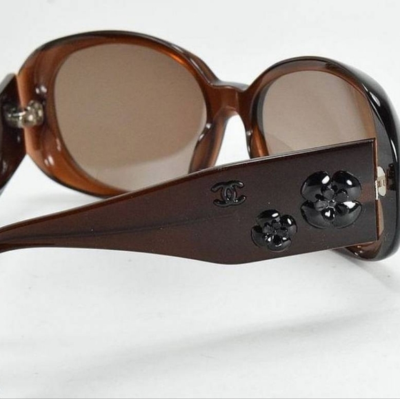 Chanel Camellia Flower Sunglasses - Picture 15 of 16